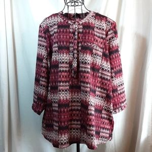 Dress blouse with 3/4 button up front